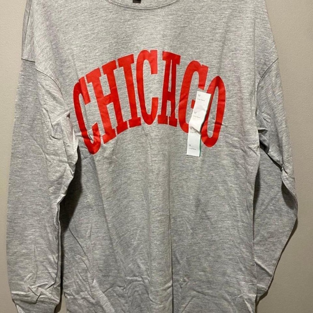 NWT Wild Fable Long Sleeve "Chicago"‎ shirt